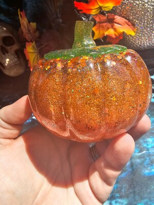 Resin Pumpkin Jars - Handmade resin jars - Pumpkin Jars - Hideaway Jars - Trinket Jars - Glitter Pumpkin Jars - Customizable Jars -Gift idea - image4